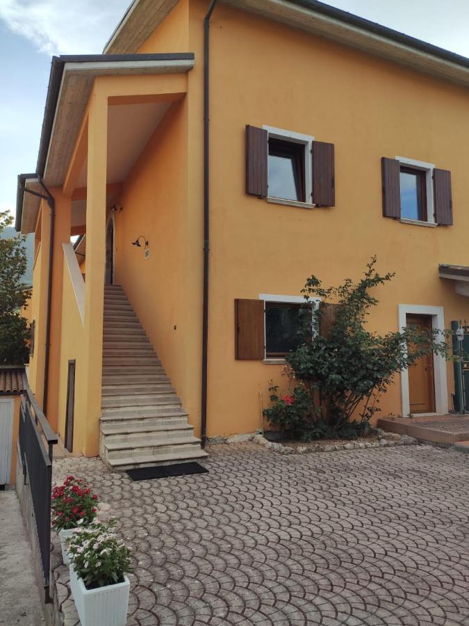 B&B Al Solito Posto LʼAquila Extérieur photo